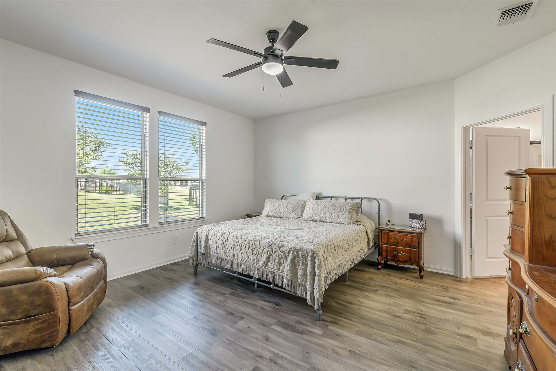 10031 Lehman Drive, Willis, TX 77318