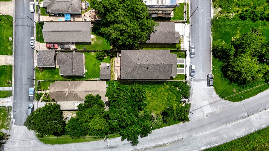 Property photo for 0 E 35th Street, Houston, TX