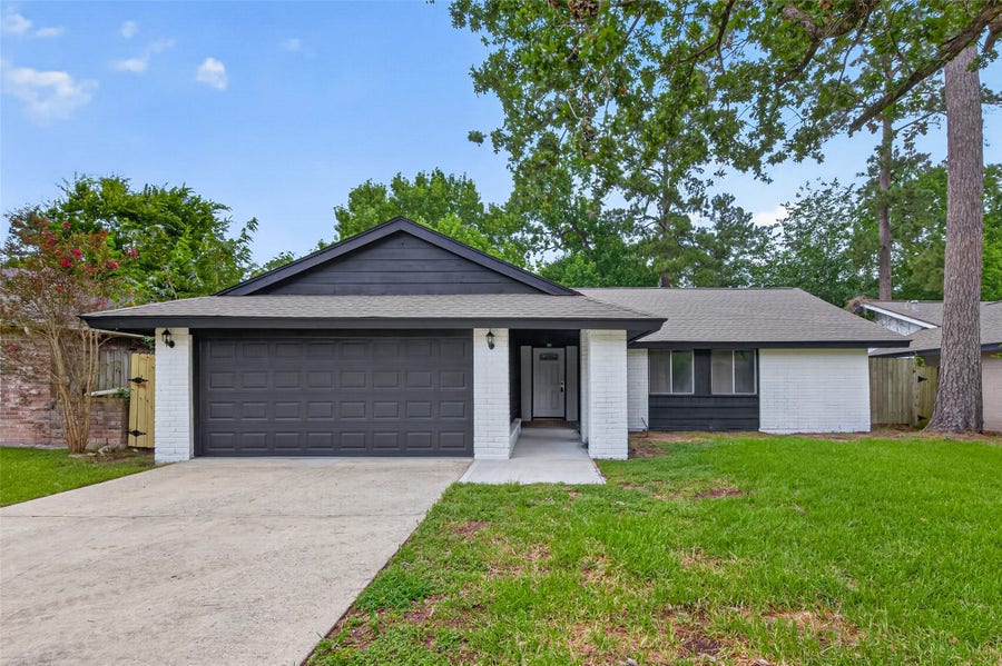 Property photo for 4411 Monteith Drive, Spring, TX