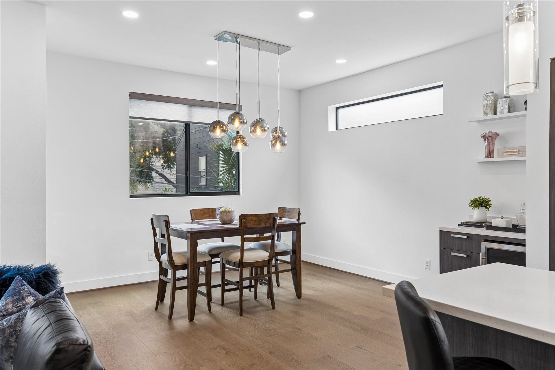 607 W Polk Street, #C, Houston, TX 77019 607 W Polk Street, #C, Houston, TX 77019