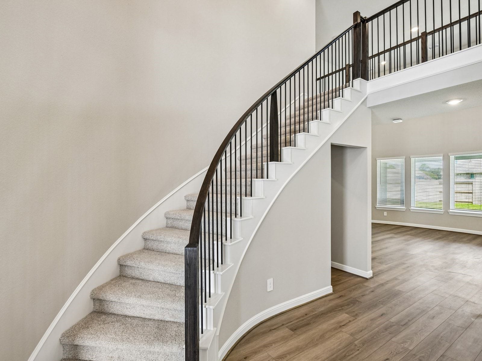 5225 Great Oaks Drive, Pearland, TX 77584 5225 Great Oaks Drive, Pearland, TX 77584