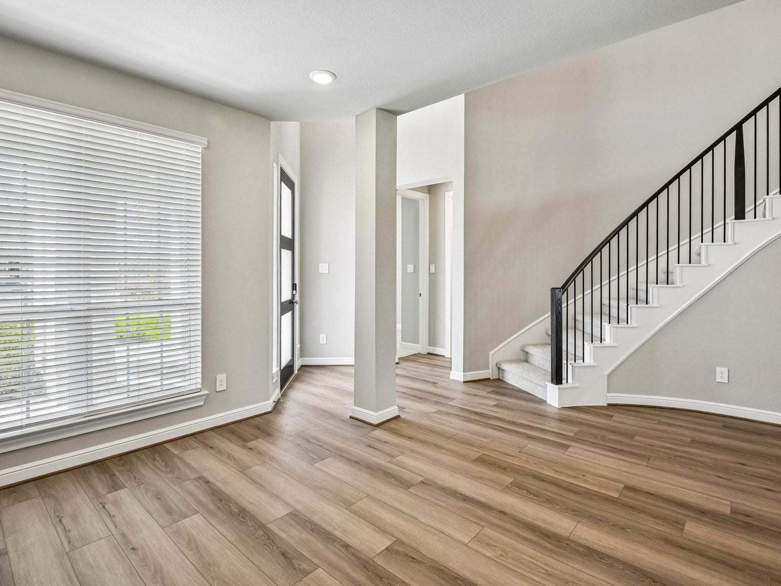 5225 Great Oaks Drive, Pearland, TX 77584 5225 Great Oaks Drive, Pearland, TX 77584