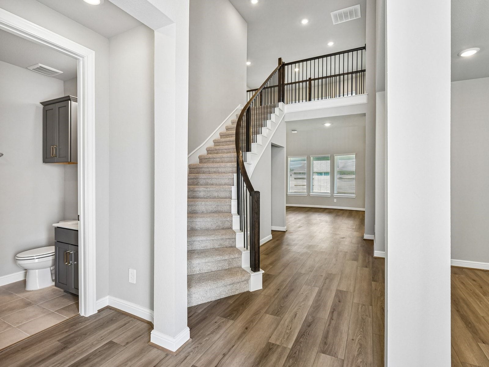 5225 Great Oaks Drive, Pearland, TX 77584 5225 Great Oaks Drive, Pearland, TX 77584