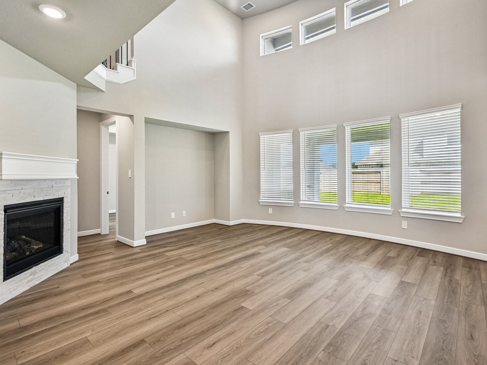 5225 Great Oaks Drive, Pearland, TX 77584 5225 Great Oaks Drive, Pearland, TX 77584