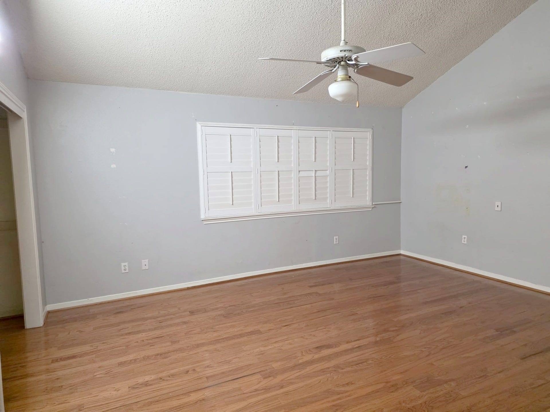 2060 Augusta Dr 3/7, Houston, TX 77057 2060 Augusta Dr 3/7, Houston, TX 77057
