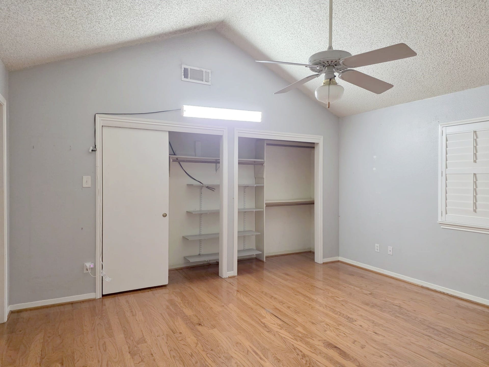 2060 Augusta Dr 3/7, Houston, TX 77057 2060 Augusta Dr 3/7, Houston, TX 77057