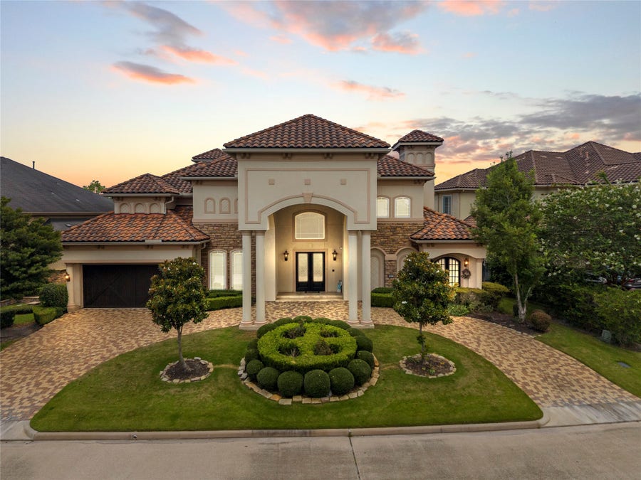 Property photo for 11822 Montmarte Boulevard, Houston, TX
