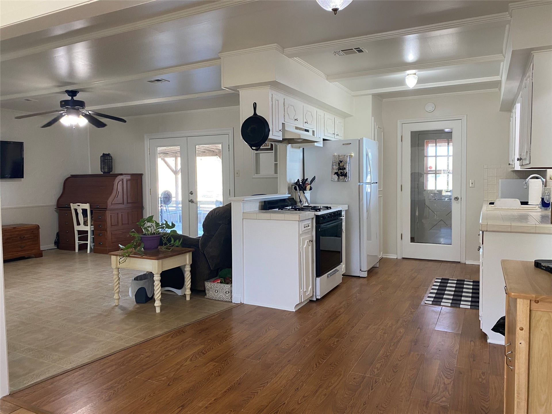 17230 Bell Street, Hockley, TX 77447