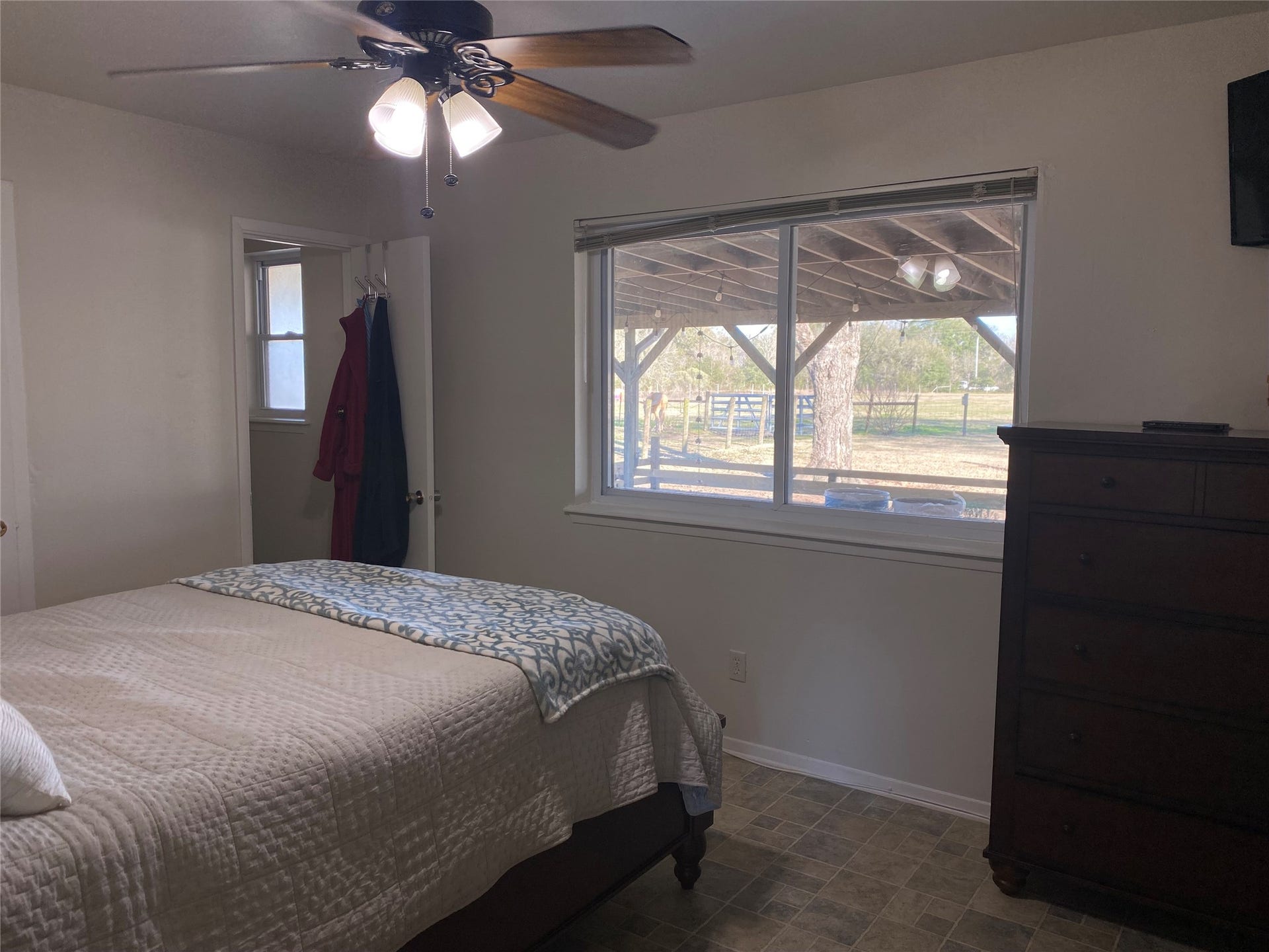 17230 Bell Street, Hockley, TX 77447