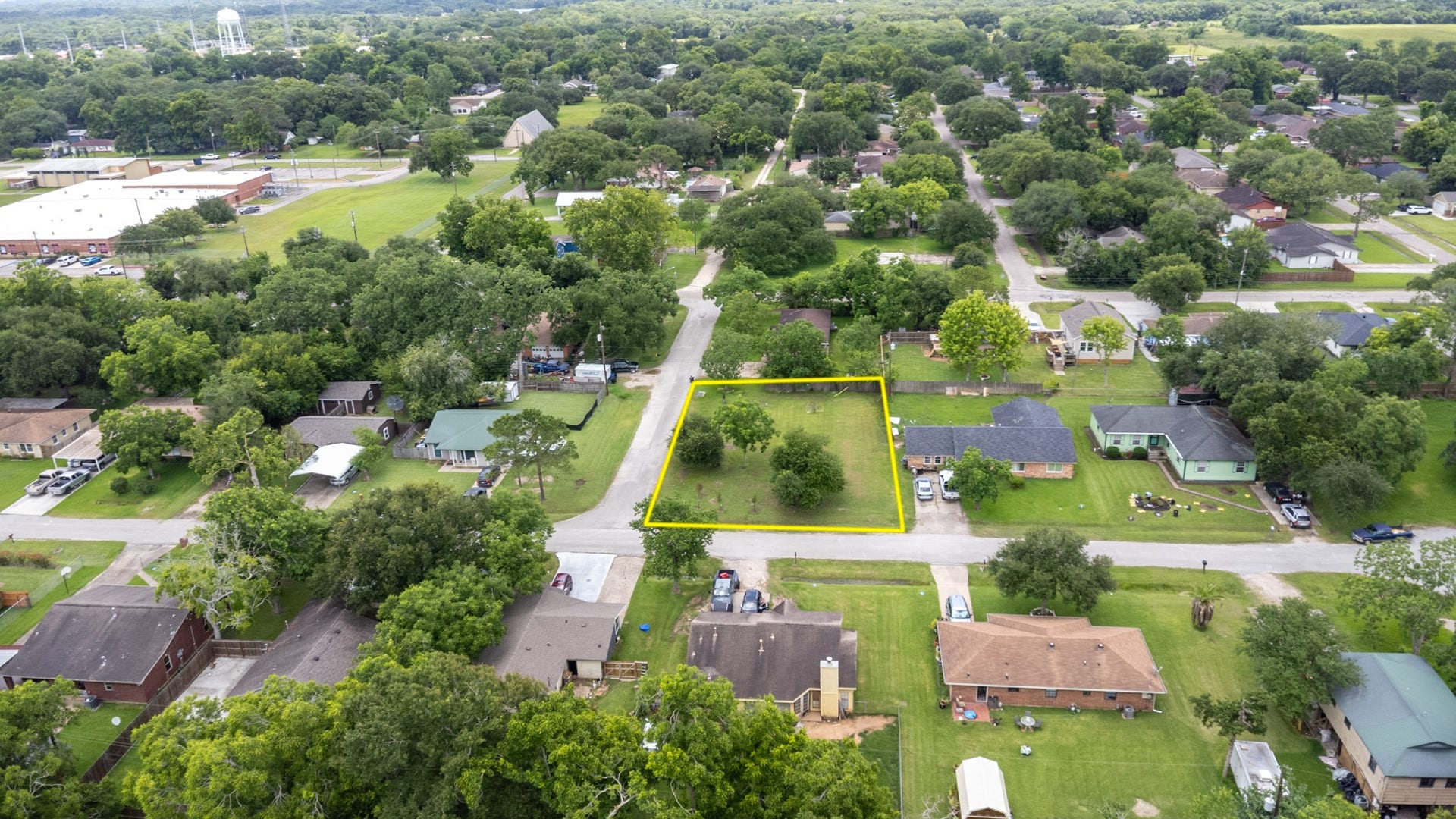 Lot 28 Smith Drive, Hitchcock, TX 77563 Lot 28 Smith Drive, Hitchcock, TX 77563