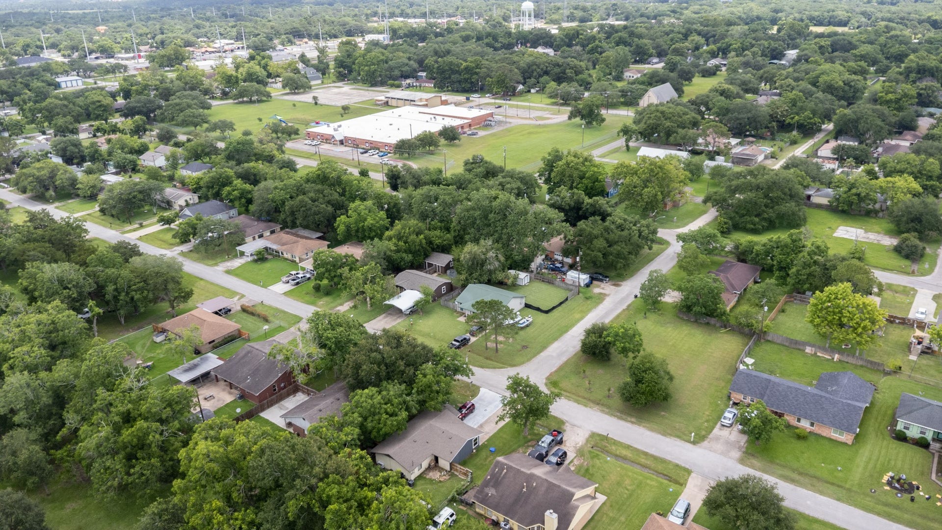 Lot 28 Smith Drive, Hitchcock, TX 77563 Lot 28 Smith Drive, Hitchcock, TX 77563