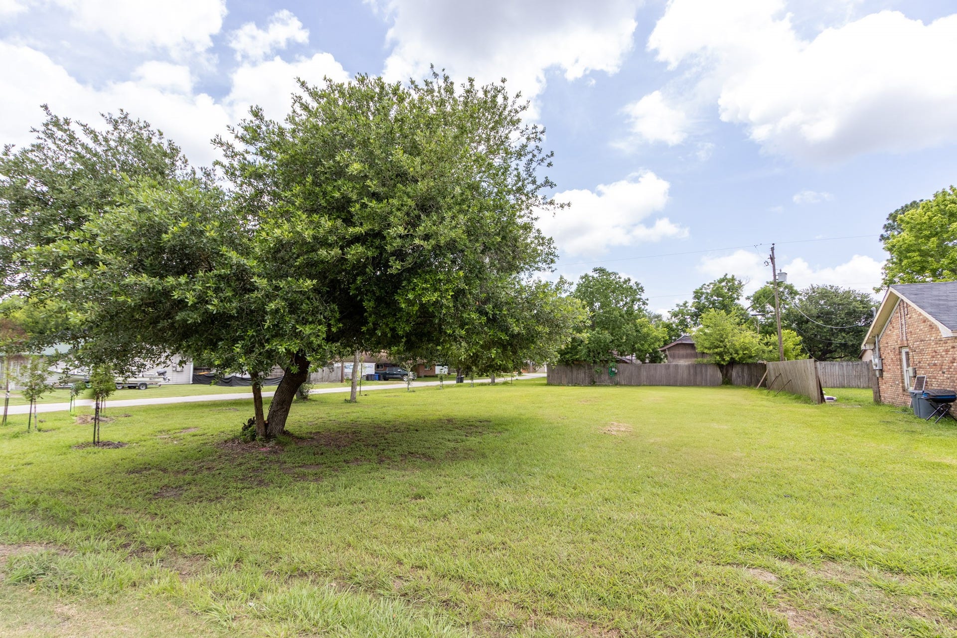 Lot 28 Smith Drive, Hitchcock, TX 77563 Lot 28 Smith Drive, Hitchcock, TX 77563
