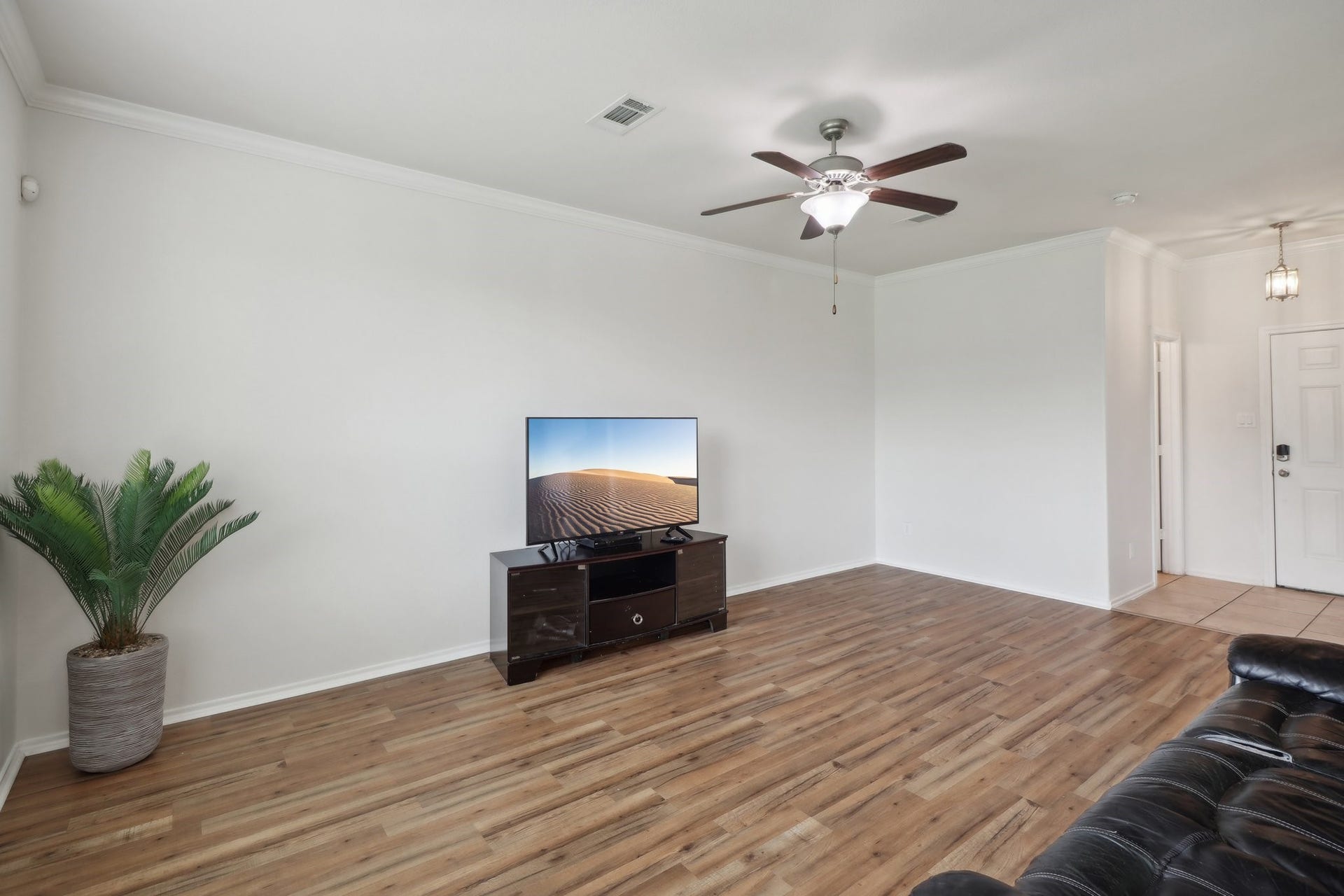 1827 Acorn Glen Trail, Fresno, TX 77545 1827 Acorn Glen Trail, Fresno, TX 77545