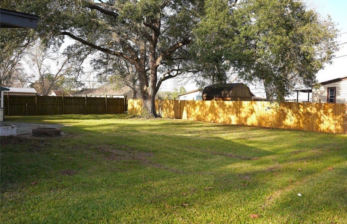 1202 Mac Drive, Sweeny, TX 77480 1202 Mac Drive, Sweeny, TX 77480