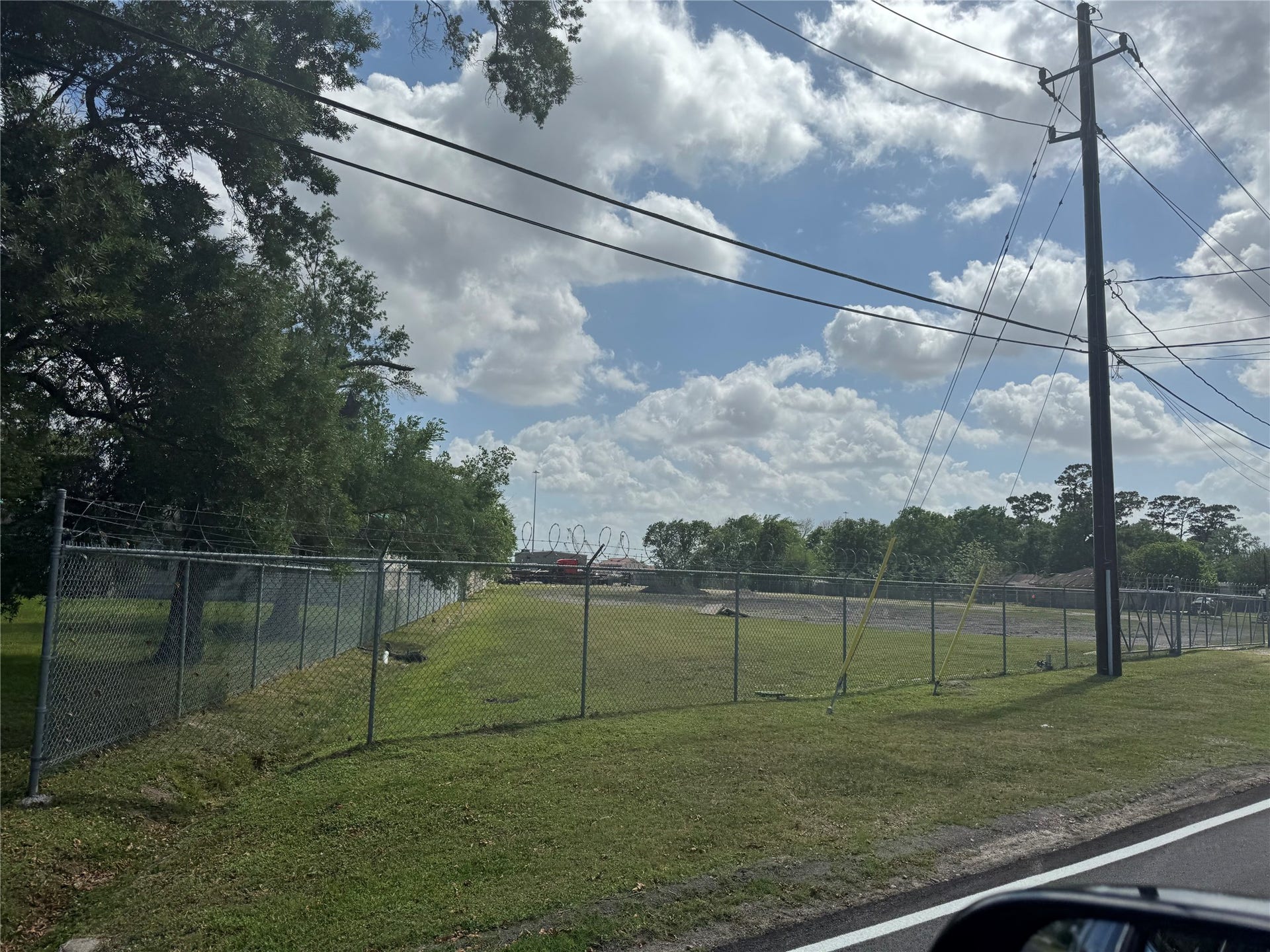 16942 Avenue B, Channelview, TX 77530 16942 Avenue B, Channelview, TX 77530