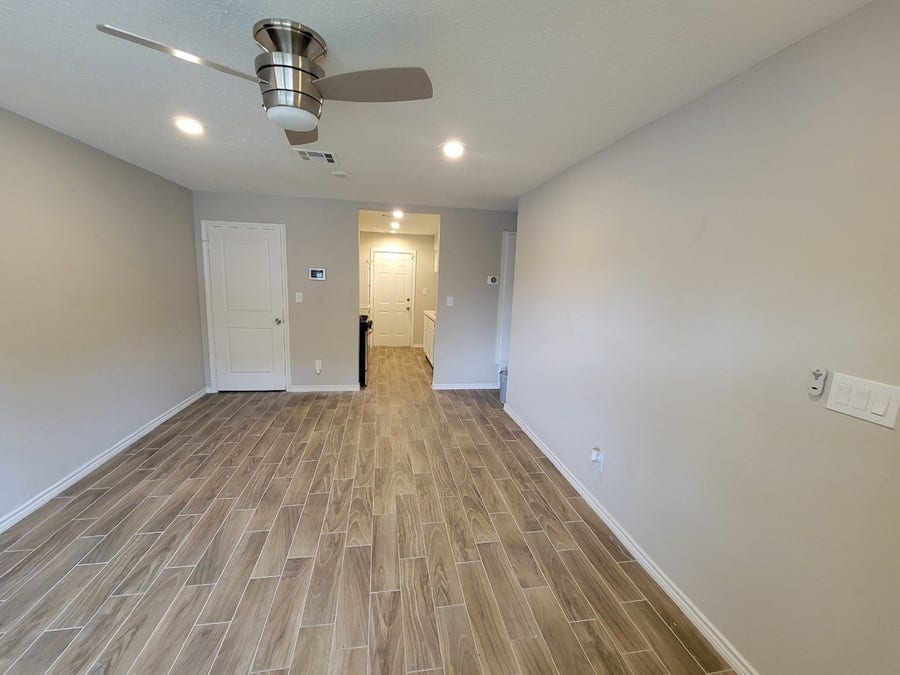 Property photo for 7886 Locksley Road, Houston, TX
