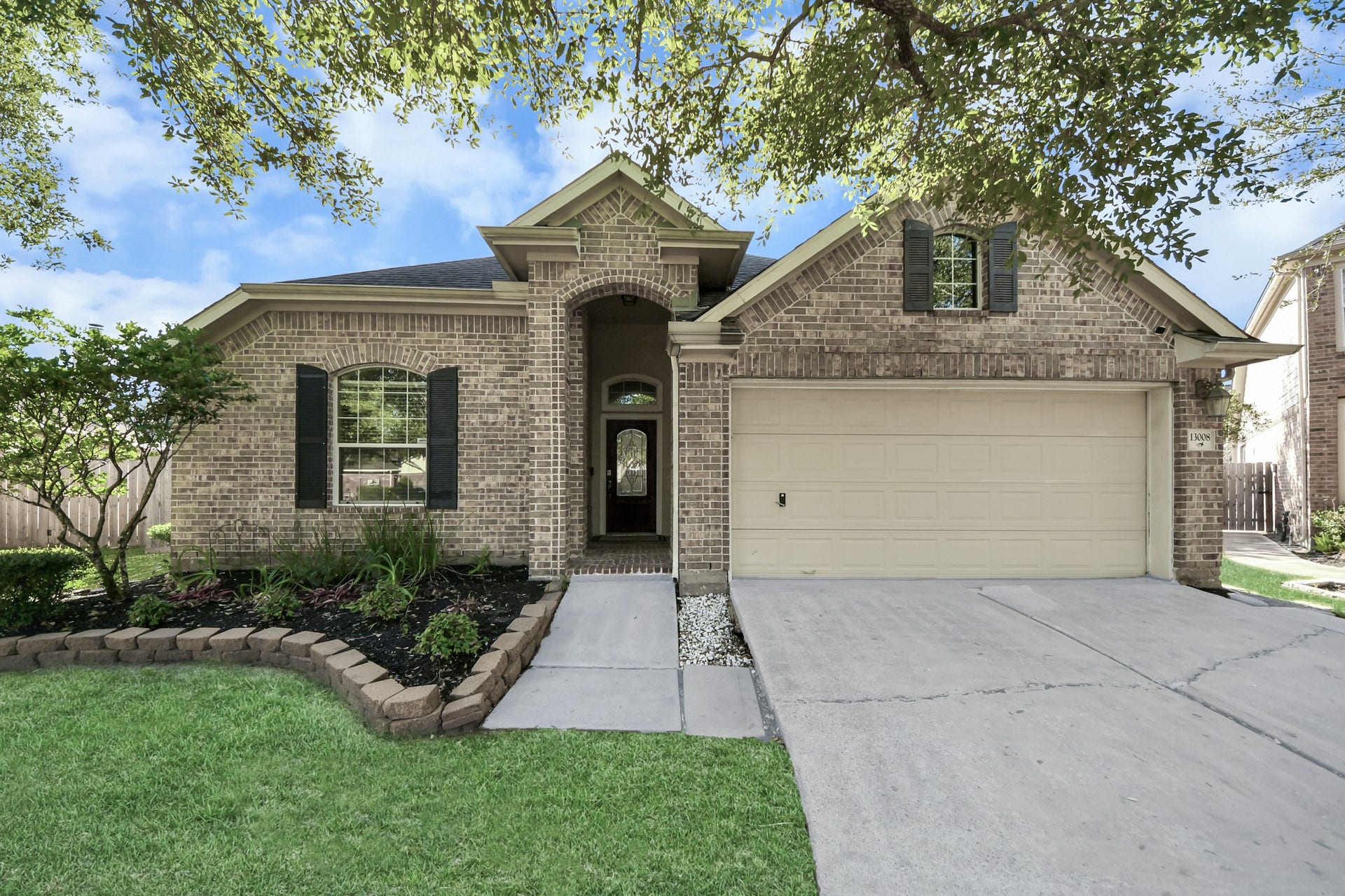 13008 Balsam Lake Court, Pearland, TX 77584 13008 Balsam Lake Court, Pearland, TX 77584