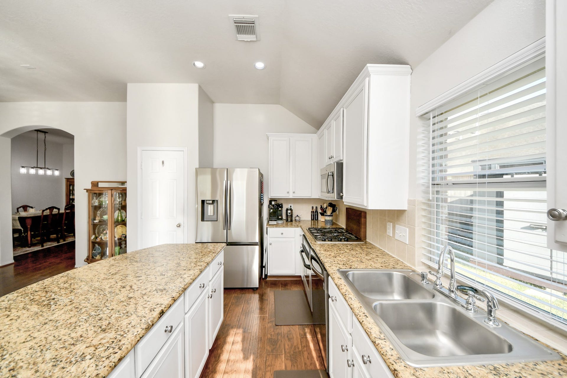 13008 Balsam Lake Court, Pearland, TX 77584 13008 Balsam Lake Court, Pearland, TX 77584