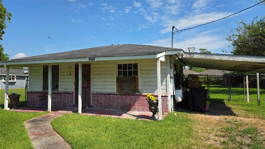 Property photo for 407 Turner Drive, Houston, TX