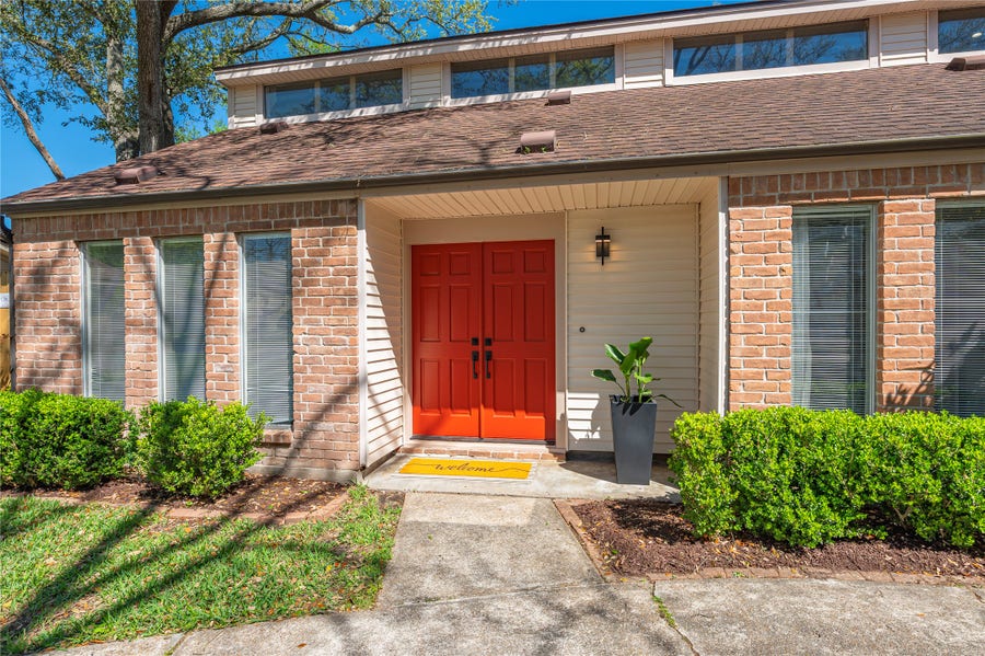 Property photo for 16419 Laurelfield Drive, Houston, TX