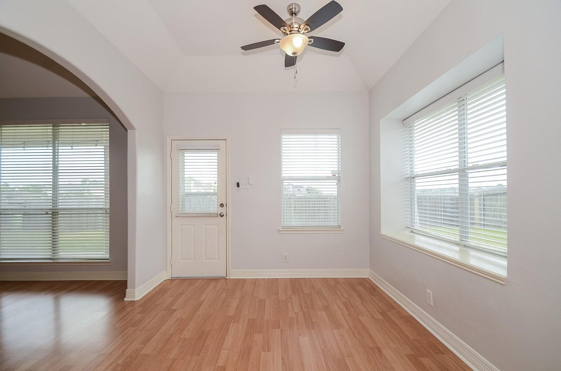 10002 Pine Flats Drive, Houston, TX 77095 10002 Pine Flats Drive, Houston, TX 77095