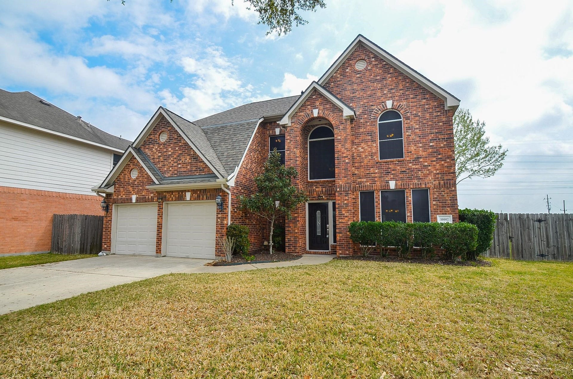10002 Pine Flats Drive, Houston, TX 77095 10002 Pine Flats Drive, Houston, TX 77095