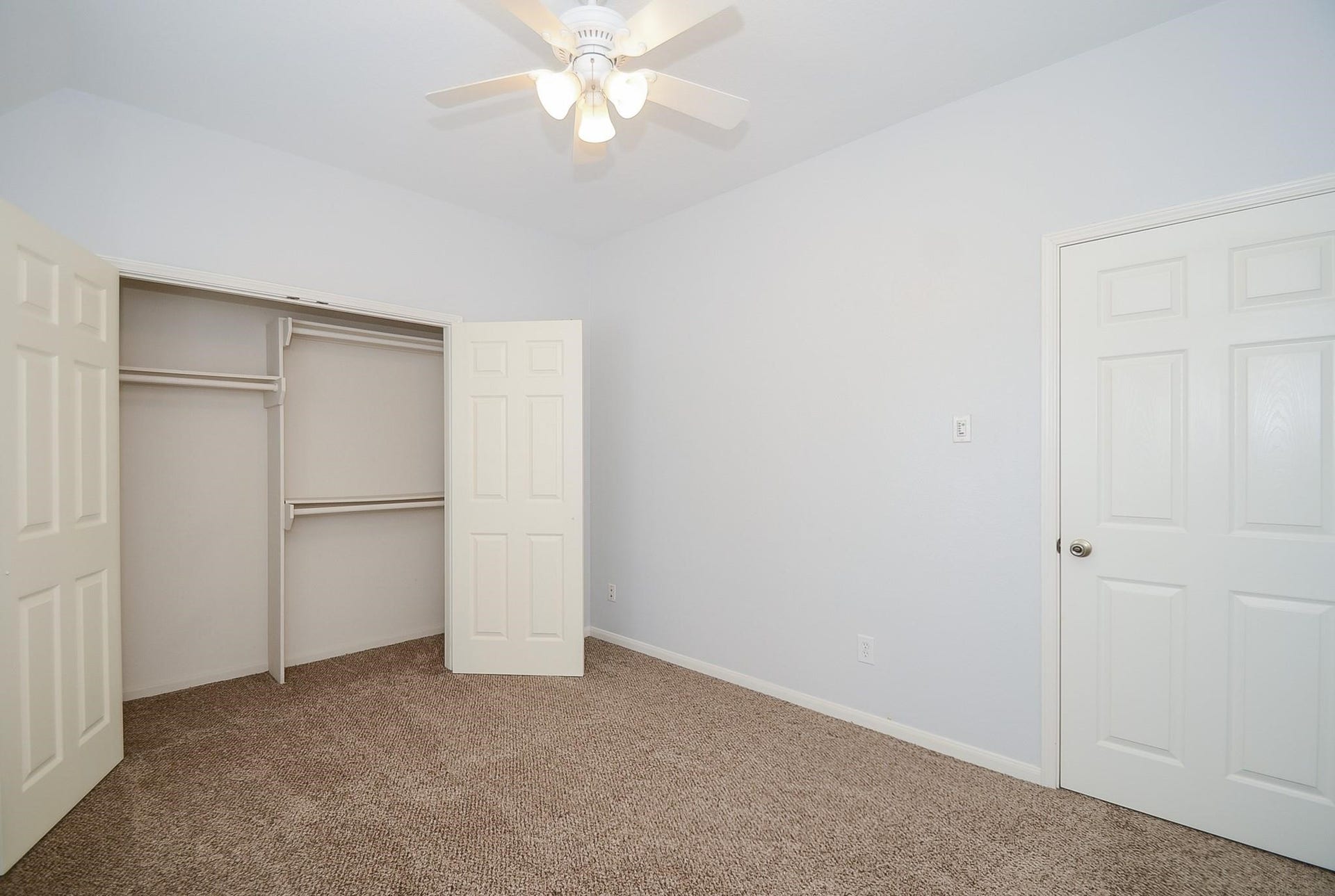 10002 Pine Flats Drive, Houston, TX 77095 10002 Pine Flats Drive, Houston, TX 77095