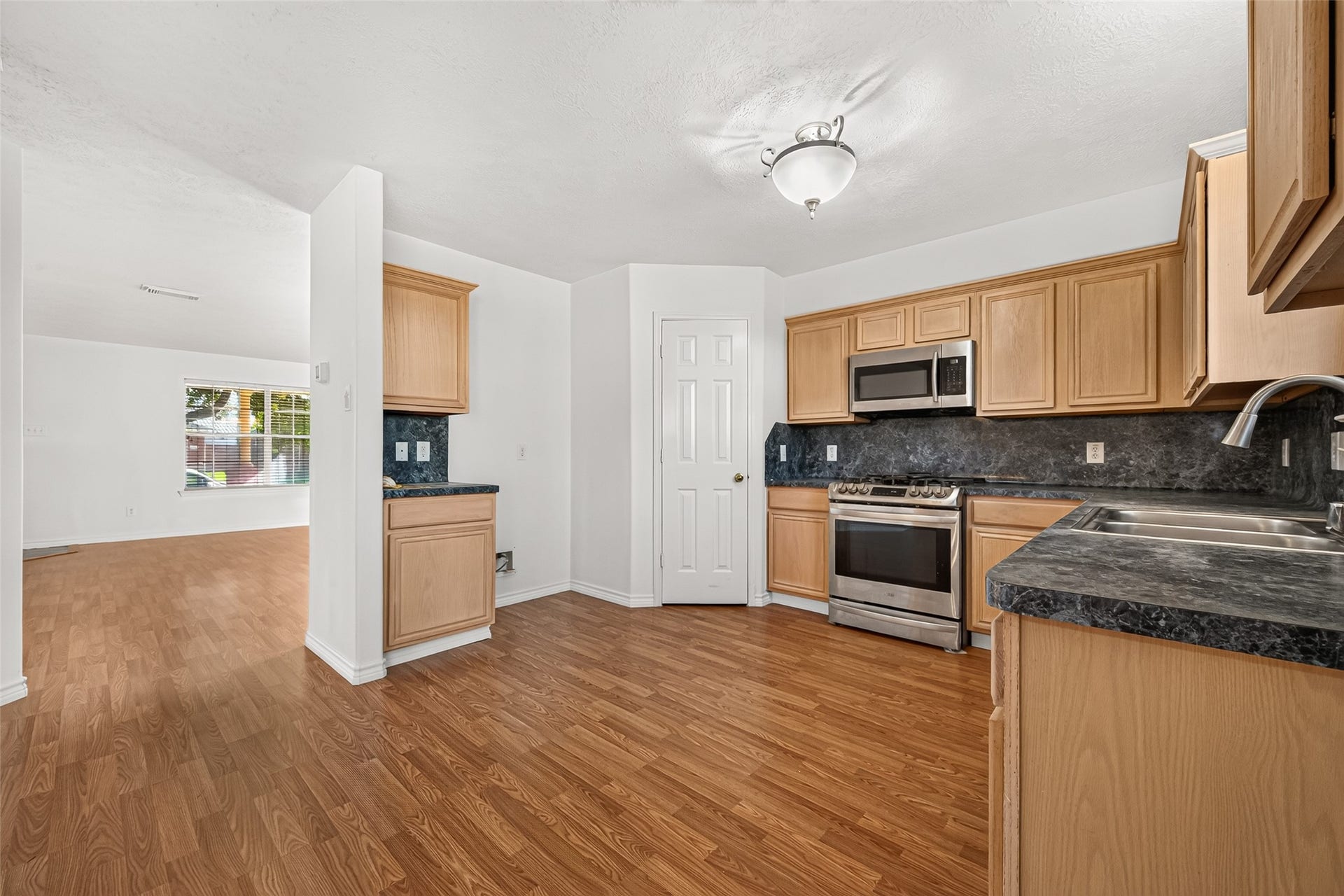 13762 Branford Greens Drive, Houston, TX 77083