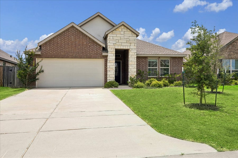 Property photo for 7726 Jasmine Chase Drive, Katy, TX