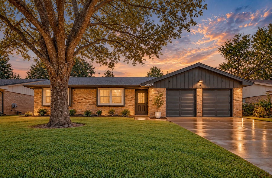 Property photo for 2007 Ganyard Drive, Houston, TX
