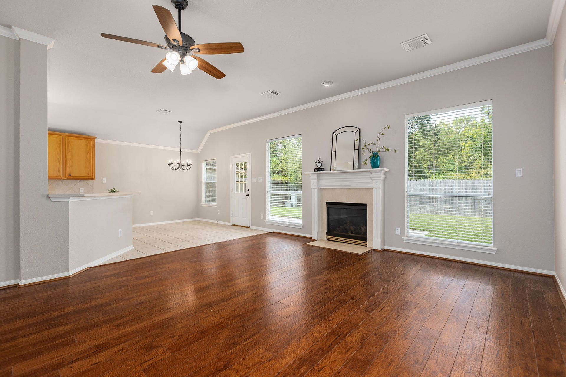 14618 Kings Head Drive, Houston, TX 77044 14618 Kings Head Drive, Houston, TX 77044