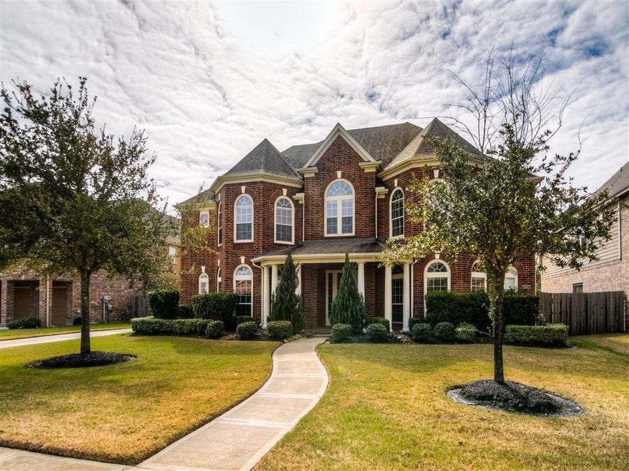 Property photo for 26407 Ridgefield Park Lane, Cypress, TX