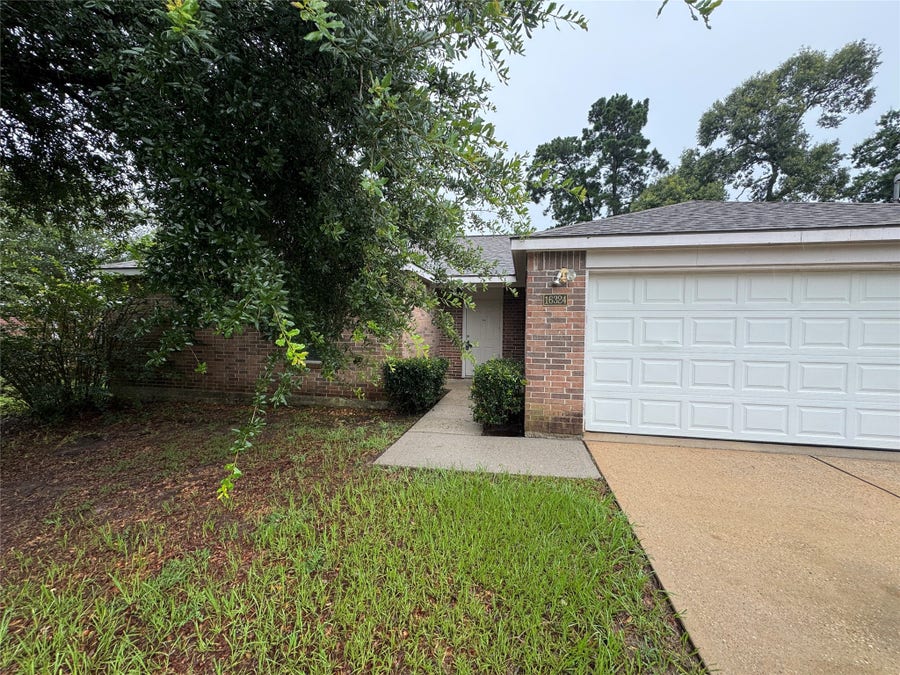Property photo for 16324 Sun View, Conroe, TX