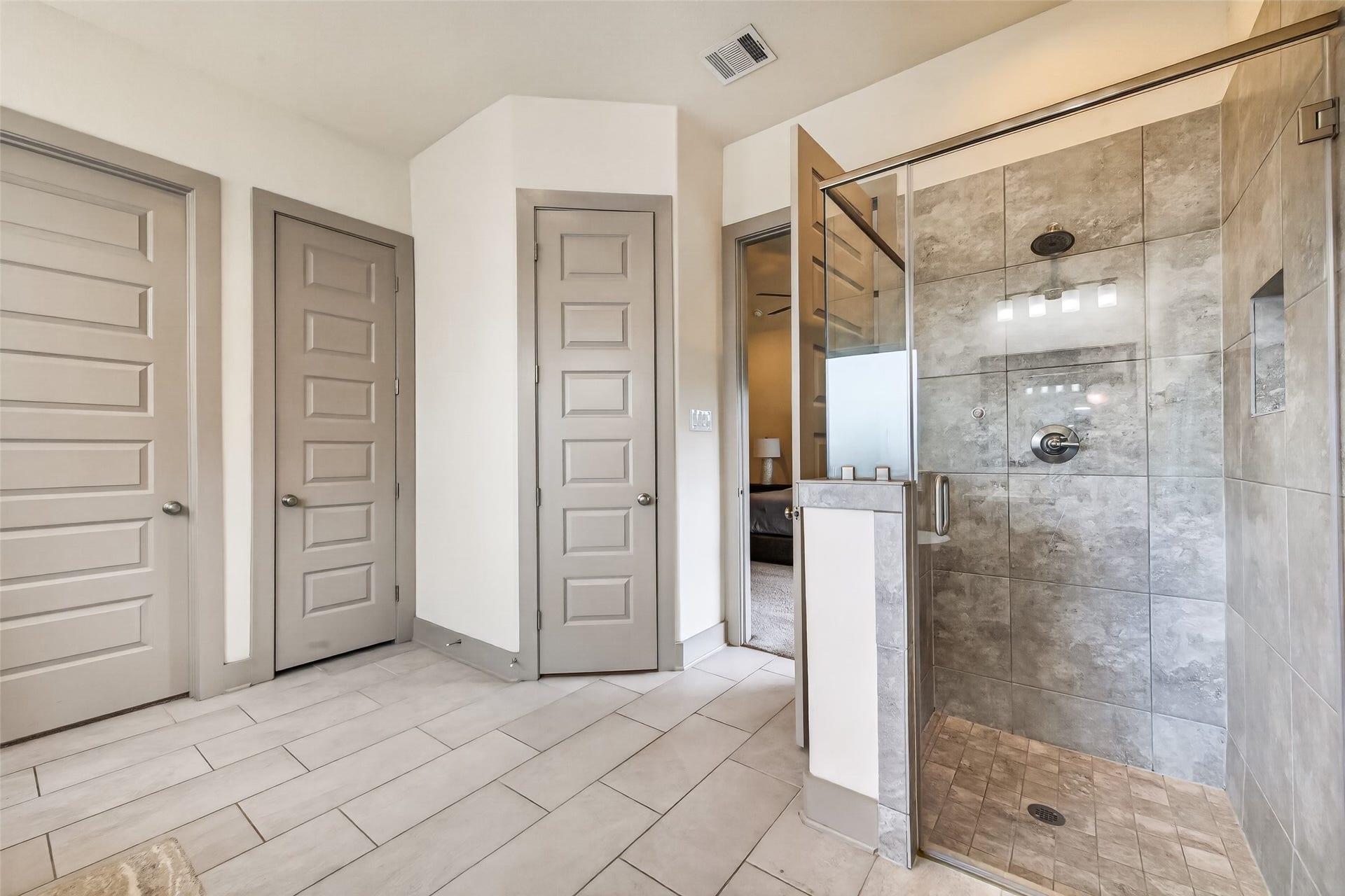 415 China Grove Drive, Rosharon, TX 77583