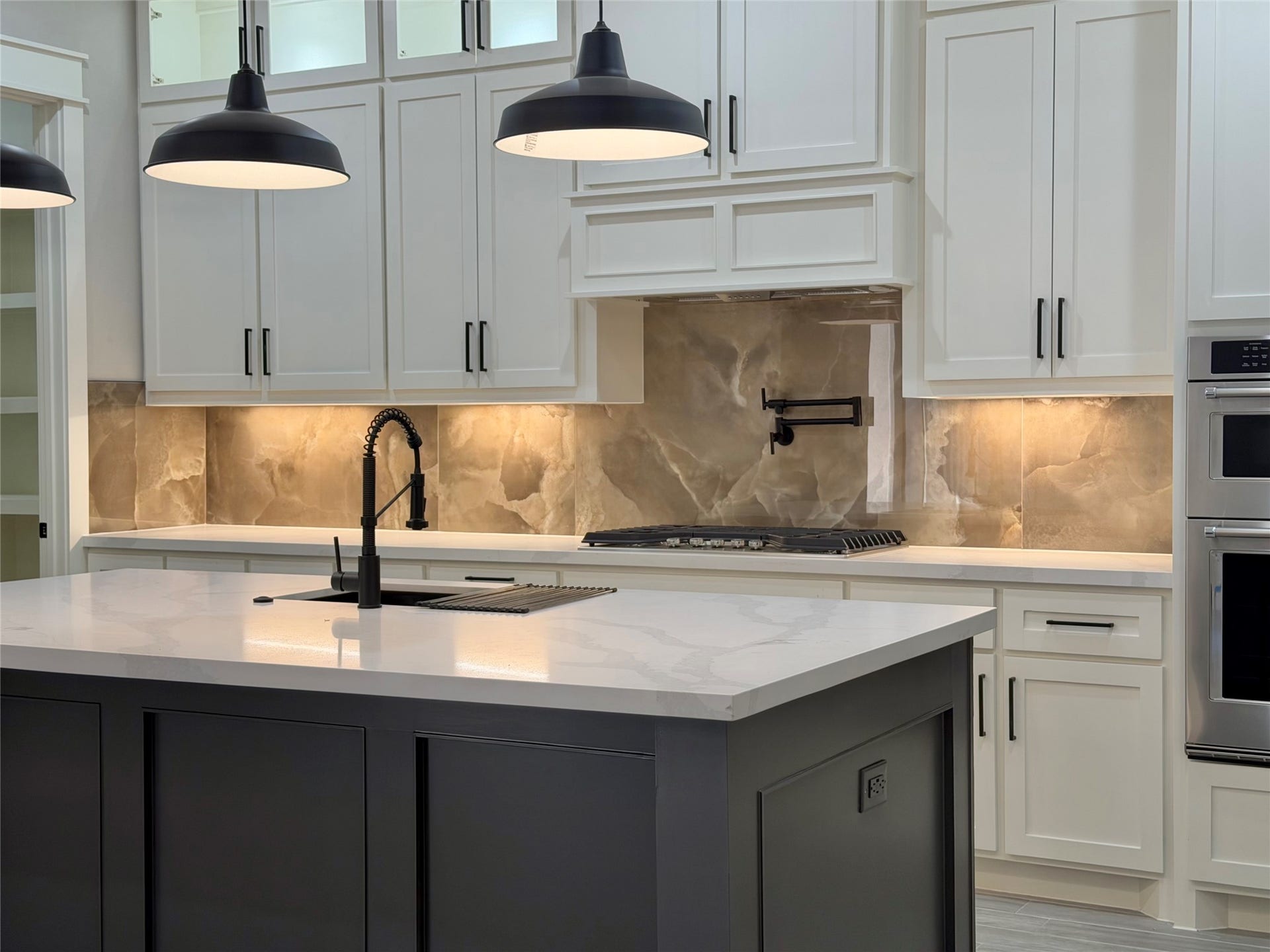 40 Stanford Court, Montgomery, TX 77356 40 Stanford Court, Montgomery, TX 77356
