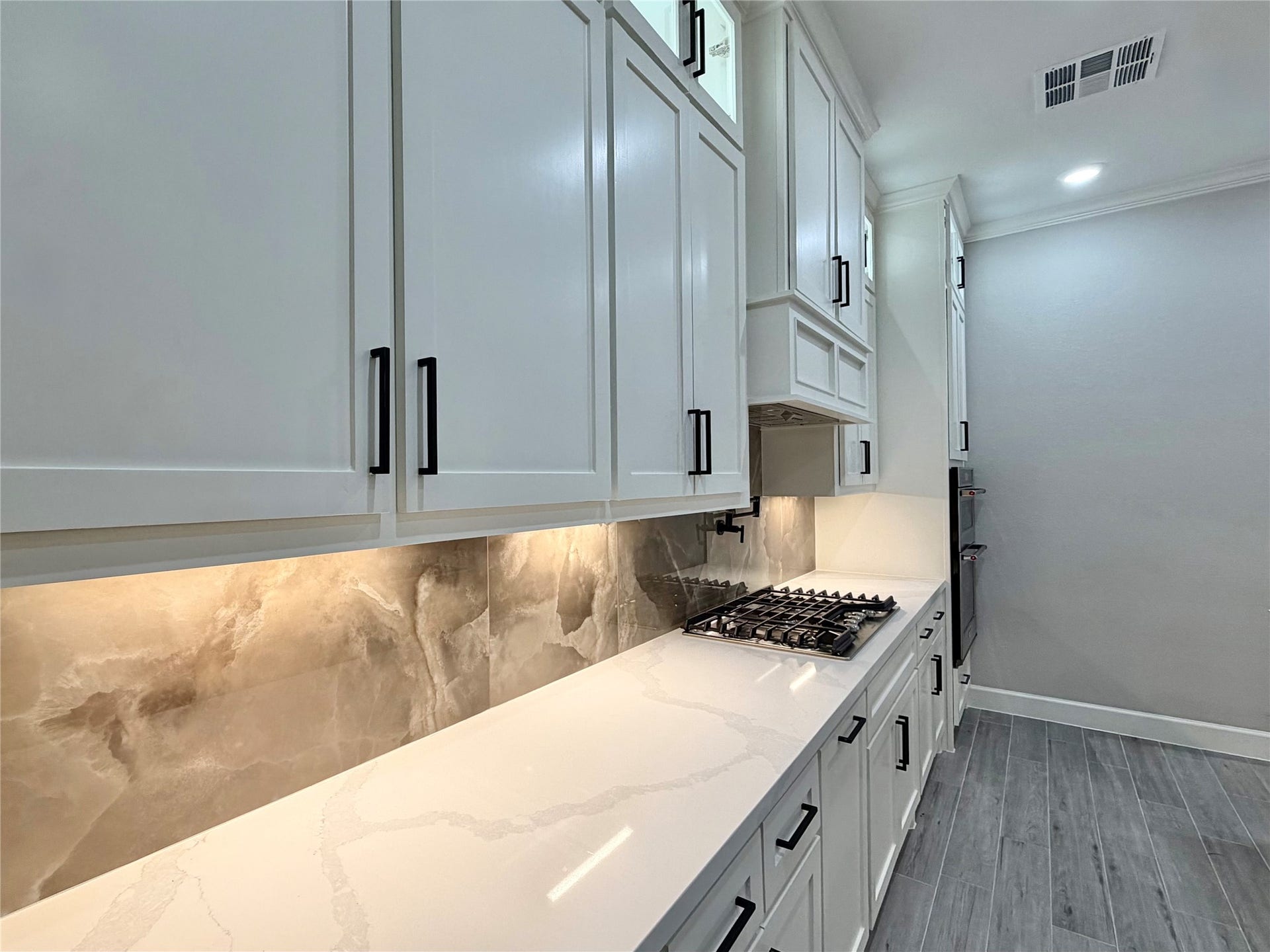 40 Stanford Court, Montgomery, TX 77356 40 Stanford Court, Montgomery, TX 77356