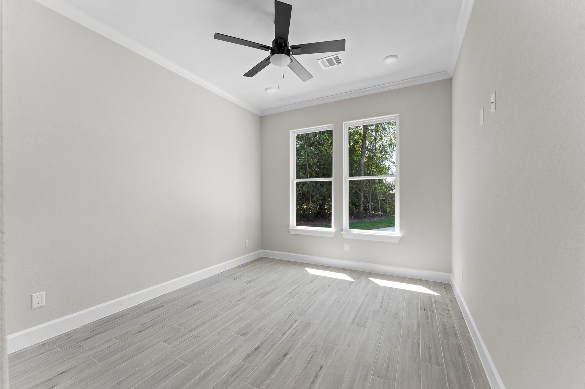40 Stanford Court, Montgomery, TX 77356 40 Stanford Court, Montgomery, TX 77356