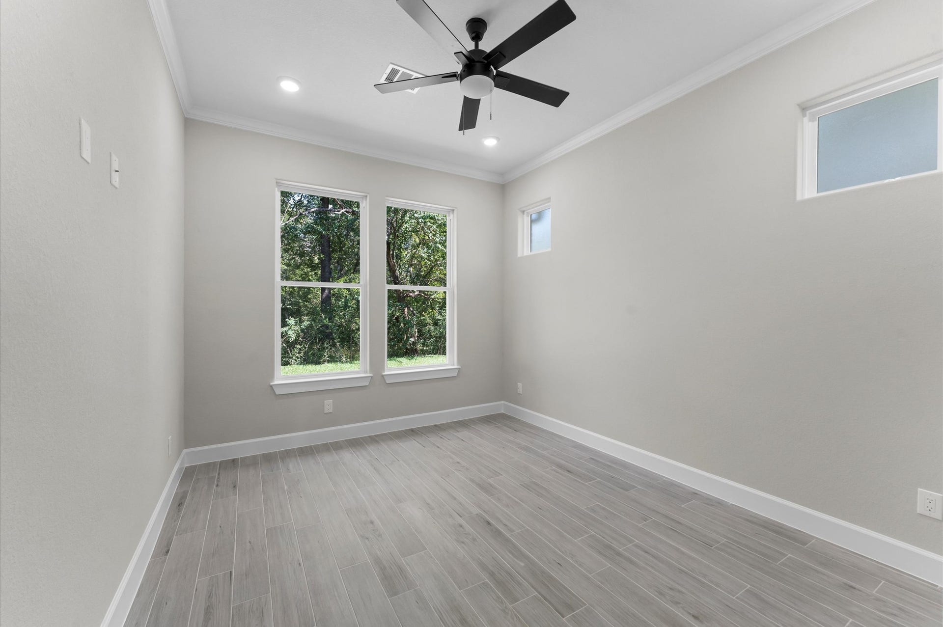40 Stanford Court, Montgomery, TX 77356 40 Stanford Court, Montgomery, TX 77356
