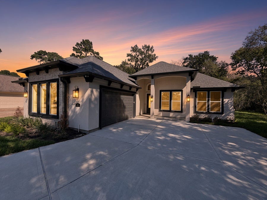 Property photo for 40 Stanford Court, Montgomery, TX