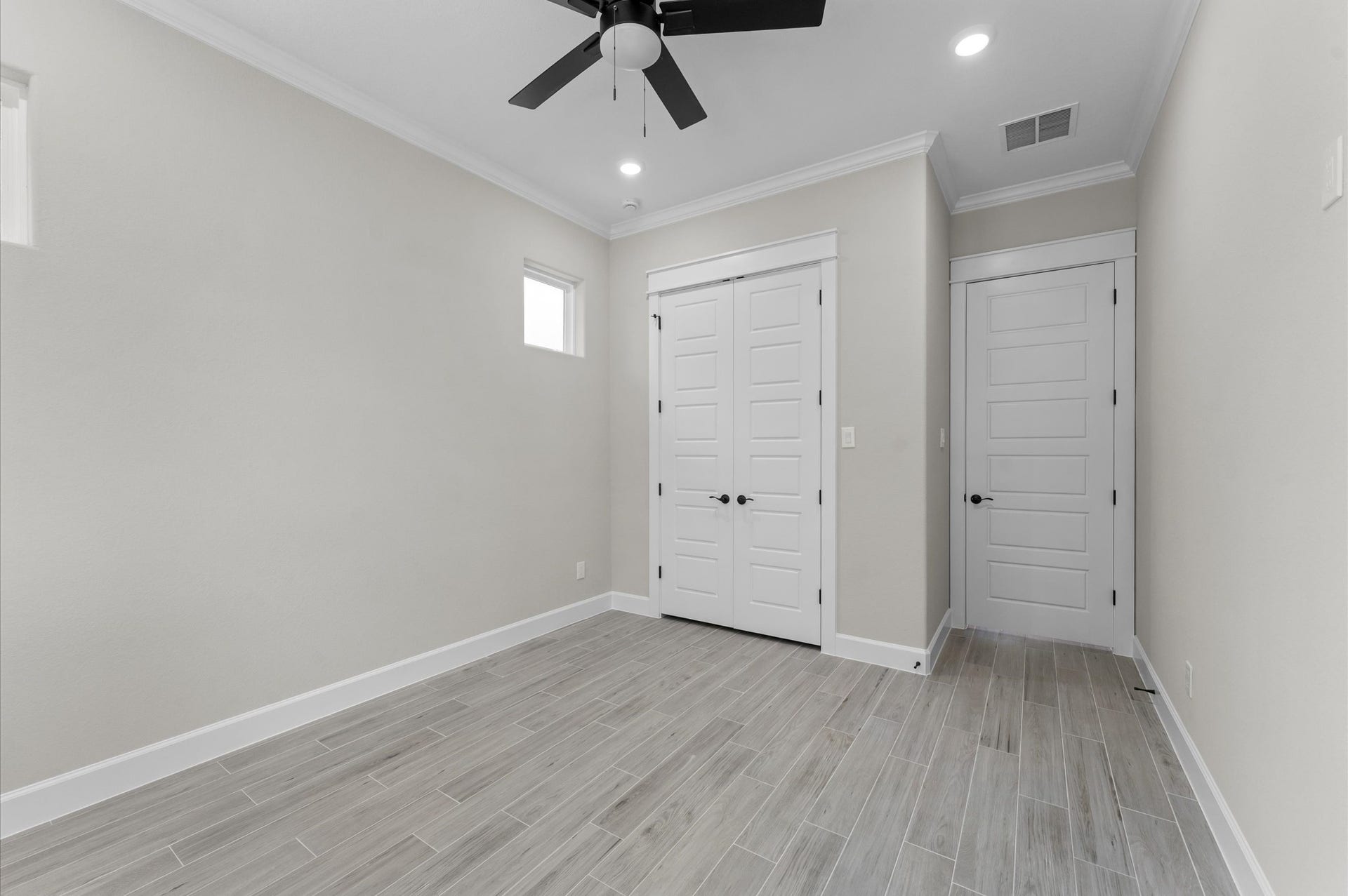 40 Stanford Court, Montgomery, TX 77356 40 Stanford Court, Montgomery, TX 77356