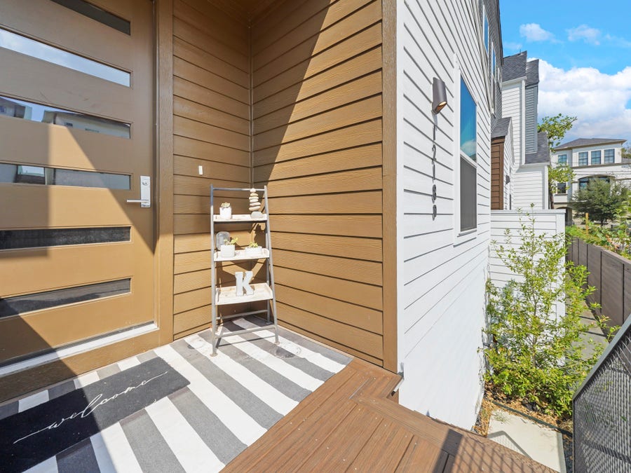 Property photo for 1218 W 24th Street, #D, Houston, TX
