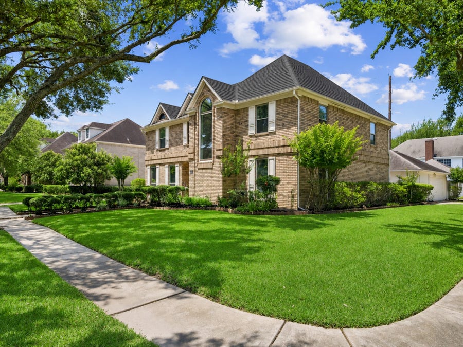 Property photo for 906 VENICE STREET, Sugar Land, TX
