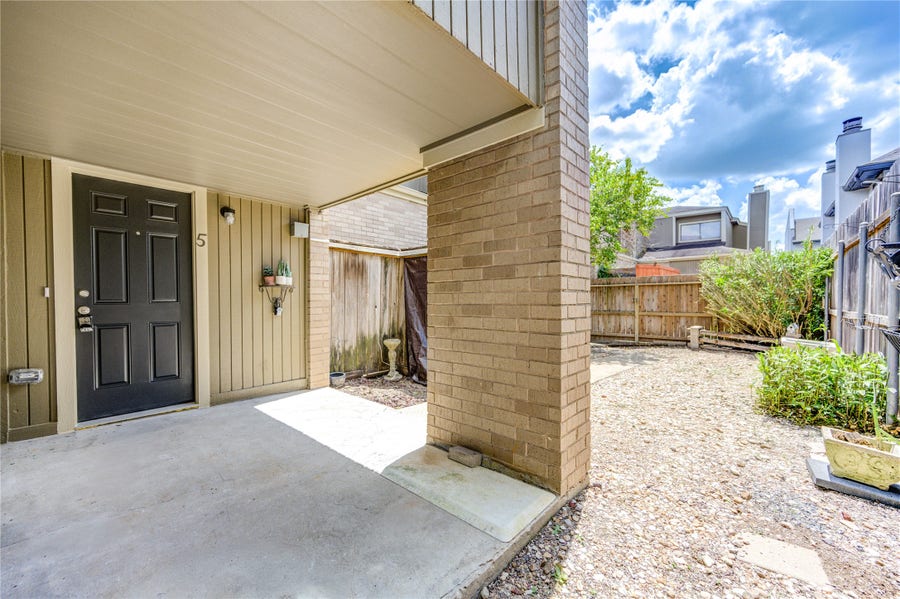 Property photo for 1920 Augusta Drive, #5, Houston, TX