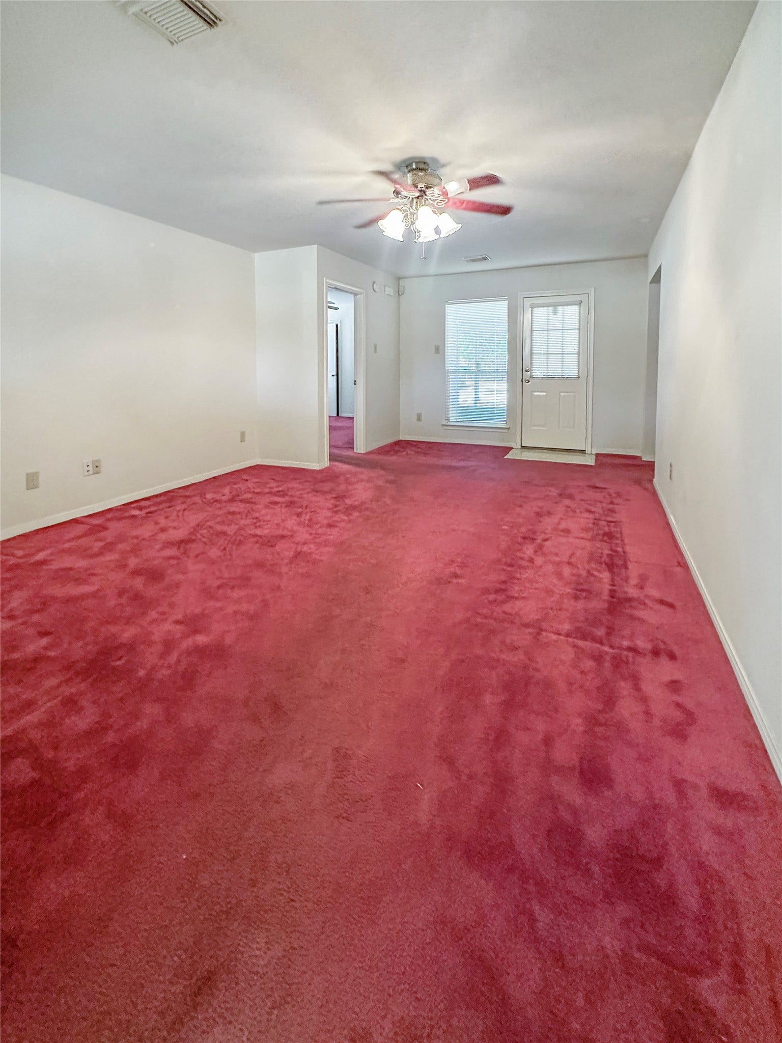 2908 Ashley Street, La Marque, TX 77568 Living area