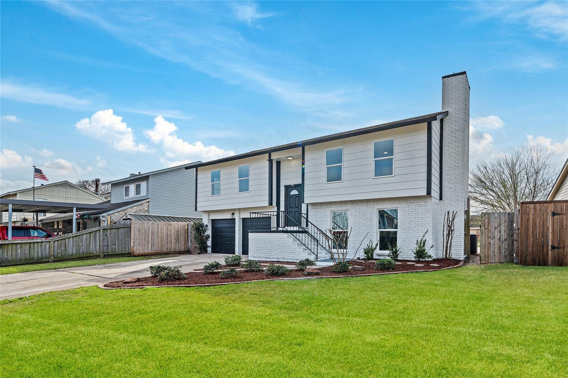 713 Sugar Hill Drive, La Porte, TX 77571 713 Sugar Hill Drive, La Porte, TX 77571