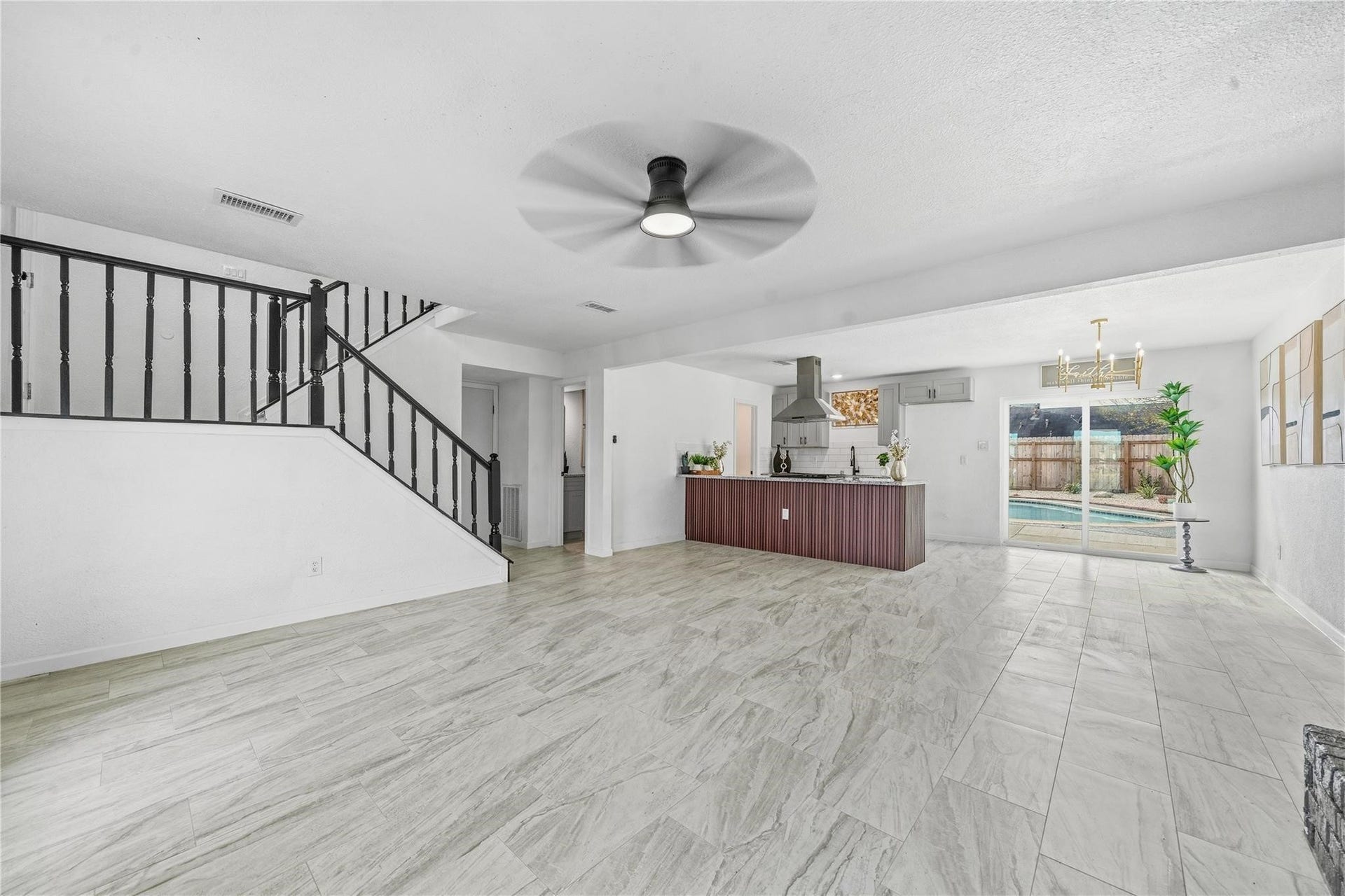 713 Sugar Hill Drive, La Porte, TX 77571 713 Sugar Hill Drive, La Porte, TX 77571