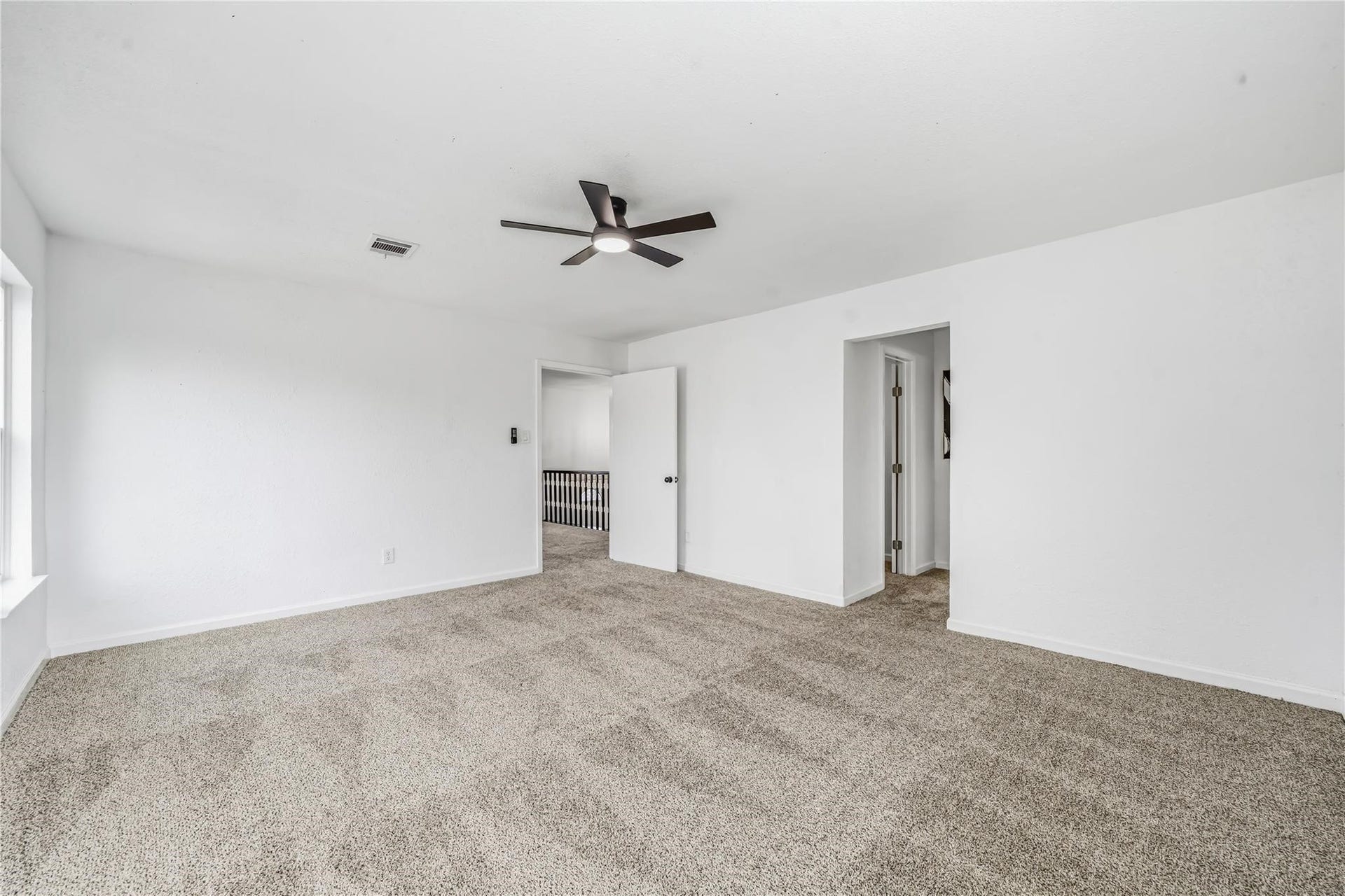 713 Sugar Hill Drive, La Porte, TX 77571 713 Sugar Hill Drive, La Porte, TX 77571
