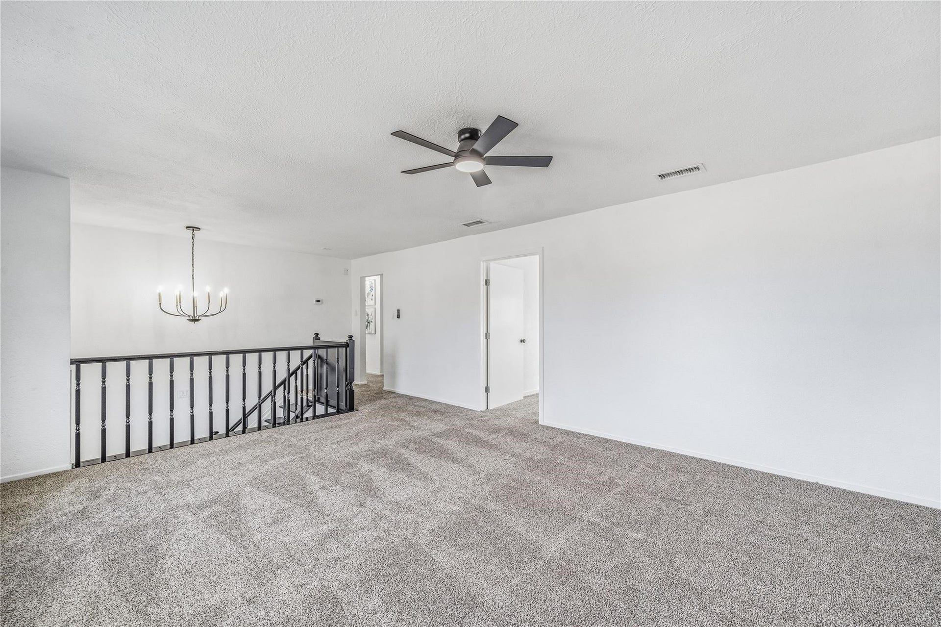 713 Sugar Hill Drive, La Porte, TX 77571 713 Sugar Hill Drive, La Porte, TX 77571