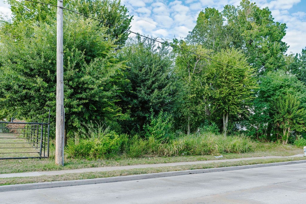 3110 Tidwell Road, Houston, TX 77093 3110 Tidwell Road, Houston, TX 77093