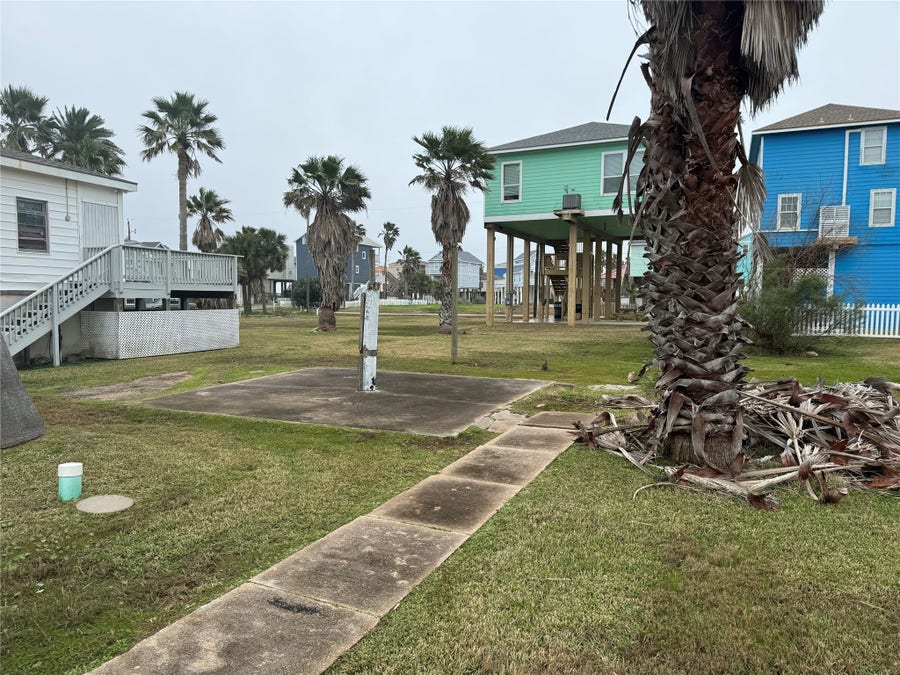 Property photo for 11215 Schwartz Drive, Galveston, TX